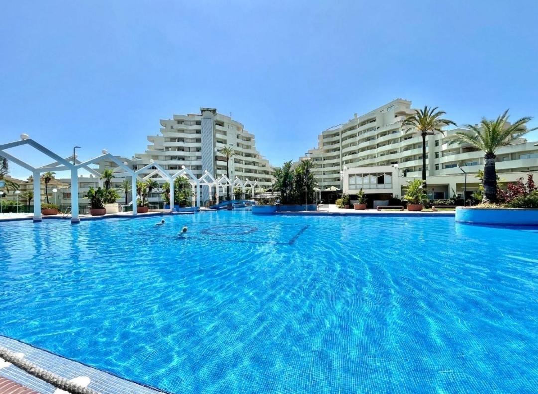 El Estudio De La Playa Benalbeach Holidays Paradise Benalmadena Luaran gambar